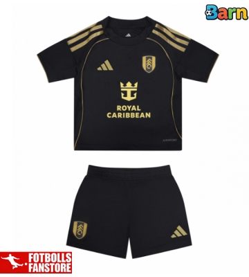 Fulham Tredje Tröja Barn 2025-26 Kortärmad (+ Korta byxor)